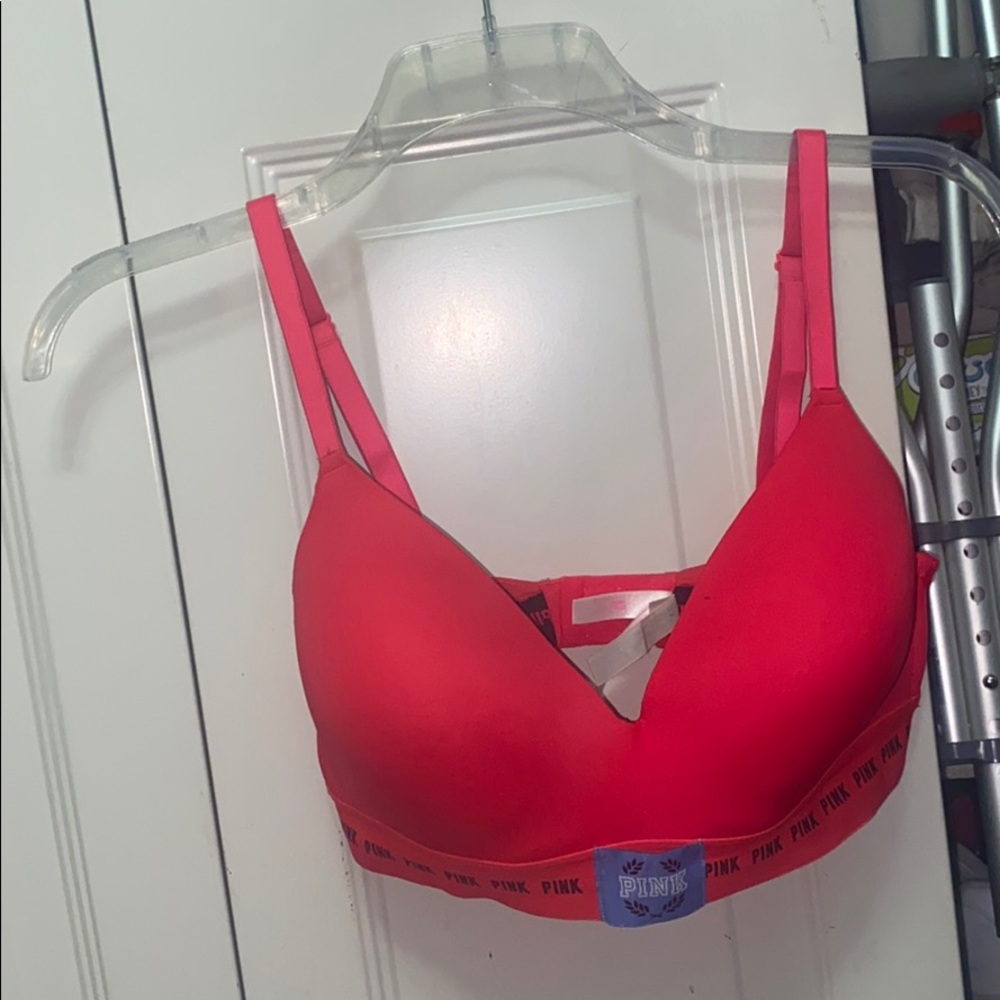 Like new lightly padded PINK Bra size 36D